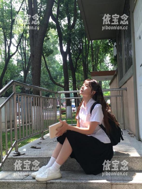 Hatori Sama女仆罗莎莉亚在线分享：震撼你的心灵的精彩写真图片集锦.txt